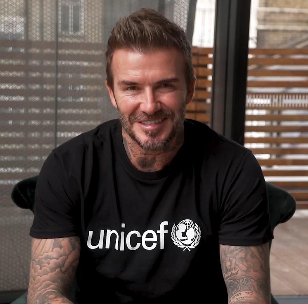 David Beckham souriant dans un message pour Soccer Aid for UNICEF, en juillet 2021.